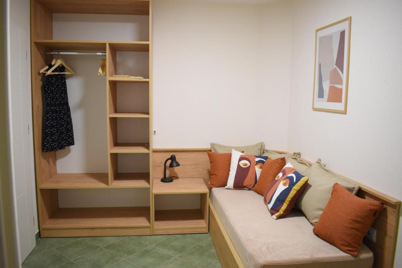 Feels Like Home Studio Apartments - Flh Albania ติรานา ภายนอก รูปภาพ