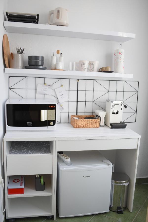 Feels Like Home Studio Apartments - Flh Albania ติรานา ภายนอก รูปภาพ